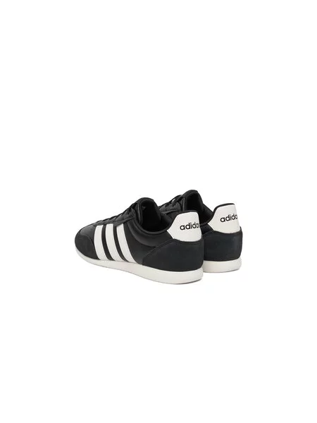 Sneakersy adidas Barreda Lo Shoes čierna