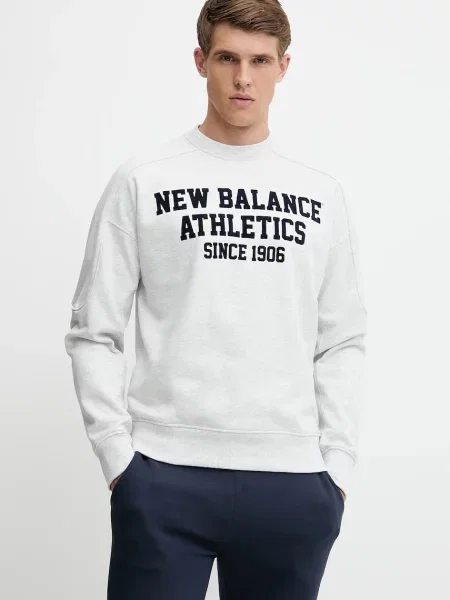Суитчър New Balance с апликация сиво