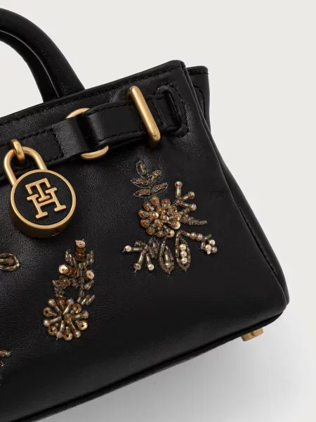 Tommy Hilfiger чанта crossbody дамска от кожа черно