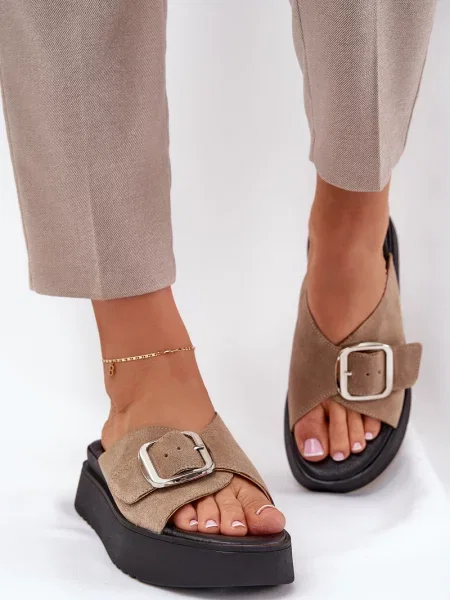 Copati Zazoo iz semiša s platformo z zaponko bež