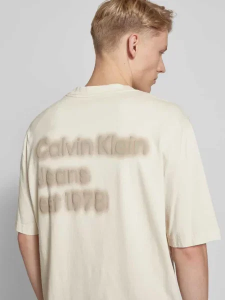 T-shirt z detalem z logo Calvin Klein Jeans biała