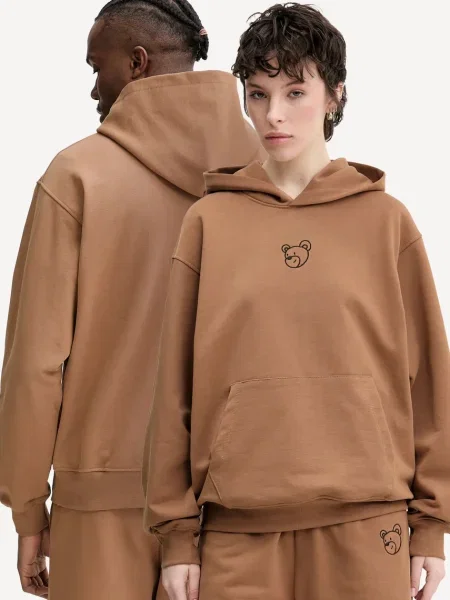 Суичър с качулка Inbetweeners с качулка с апликация кафяво