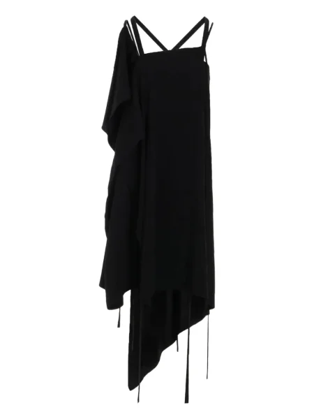 Rochie Yohji Yamamoto drapată de costum negru