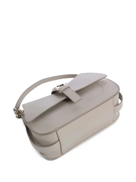 Τοπ Furla