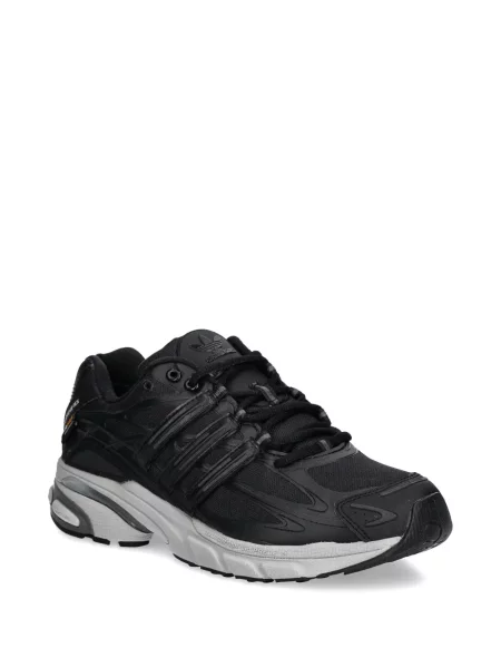 Sneakerși Adidas Gazelle din piele de căprioară cu decolteu rotund alb