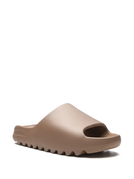 Sportbačiai Adidas Yeezy ruda