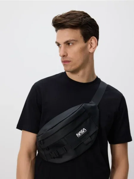 Reserved Borsetă impermeabilă negru