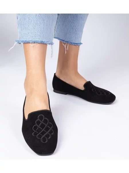 Balerinke D/ceo z vezenjem iz semiša črna