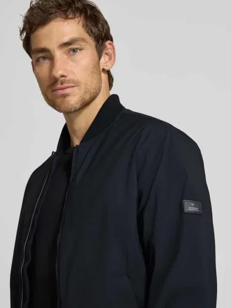 Bomberka z zamkiem błyskawicznym i wpuszczanymi Jack & Jones Premium czarny