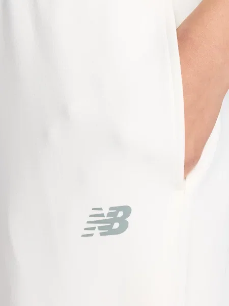 Трикотажные брюки New Balance белые