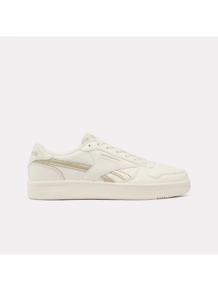 Reebok Match Prime V2 Sneakersy female Chalk / Gold / Footwear White Size: 35 białe