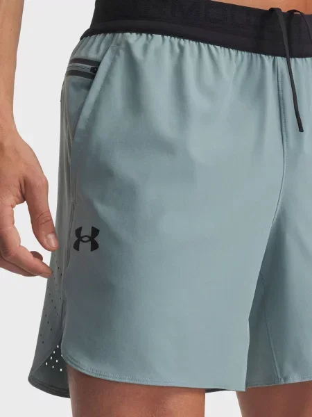 Короткие спортивные шорты Under Armour