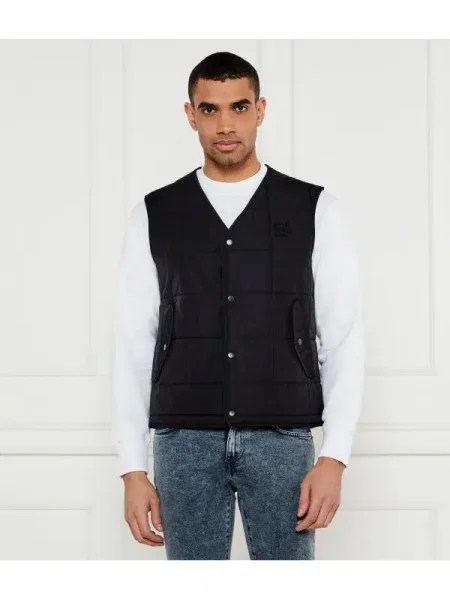 Mellény Hugo fekete