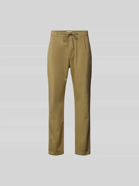 Spodnie materiałowe o kroju regular fit z detalem z logo Closed beżowe