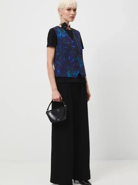 Безрукавка Medicine