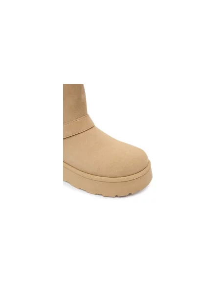 Guess Sniego batai FLFDOL smėlio