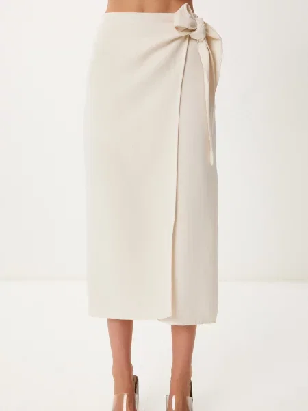 Happiness İstanbul Fustă crem