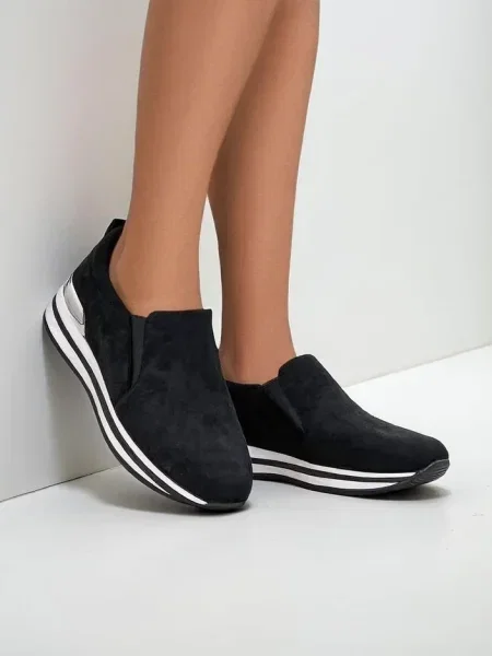 Велурени маратонки Resti черно