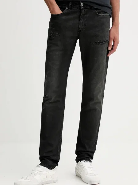 Kavbojke Diesel SLEENKER črna