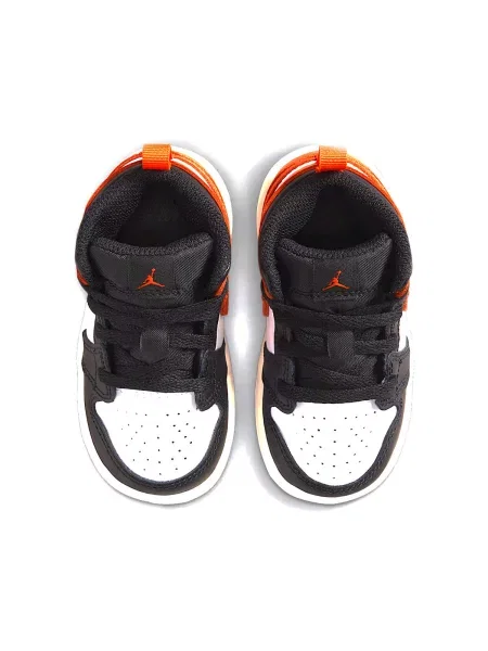 Členkové topánky Nike oranžová