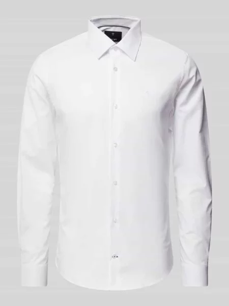 Koszula biznesowa JOOP! Collection;Mieszanka bawełny z dodatkiem streczu;Krój slim fit;Model ‘Pierce’;Kołnierzyk typu kent;Listwa guzikowa na całej długości;Sportowe mankiety;Długość ty biała