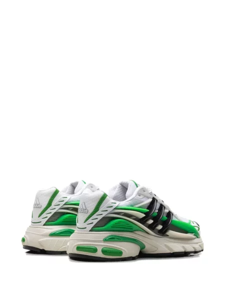 Sneakerși Adidas Pharrell Williams alb