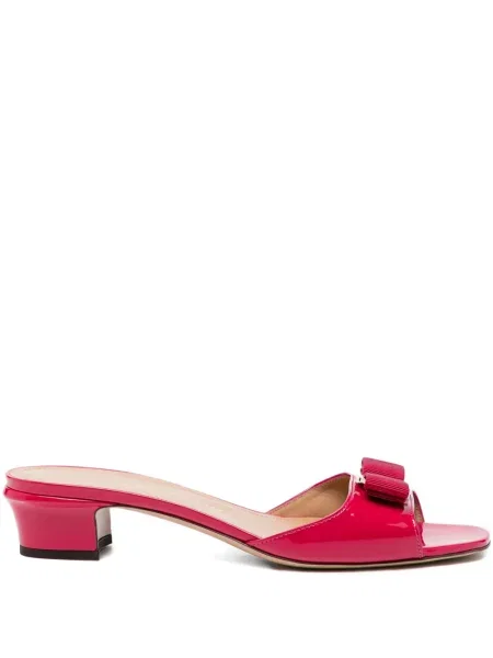 Sandale Ferragamo roz