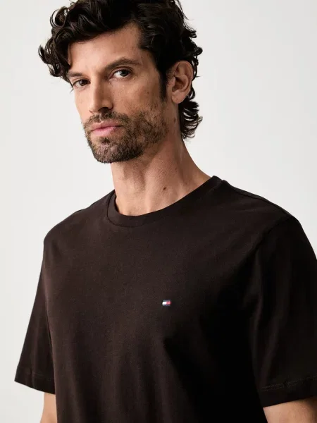 Tommy Hilfiger тениска мъжка от кафяво