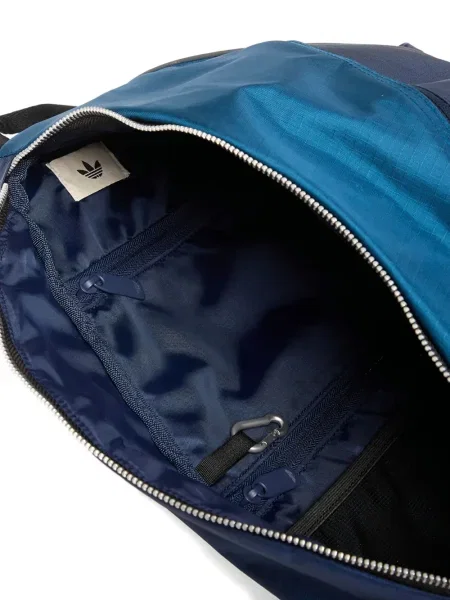 Бягане сатенени чорапи Adidas на райета черно
