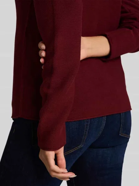 Sweter o kroju regular fit z prążkowanymi wykończeniami Tom Tailor