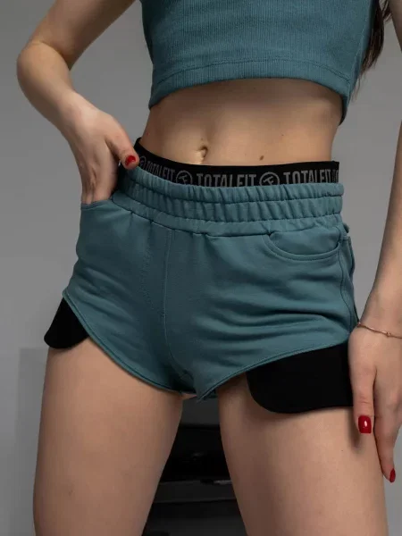 Женские шорты