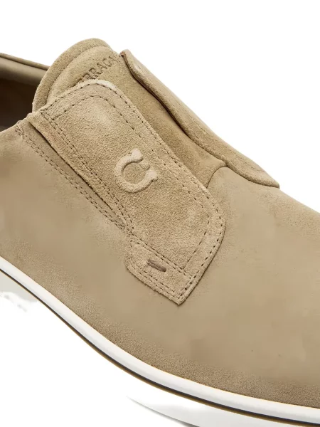 Pantofi loafer Ferragamo din piele de căprioară