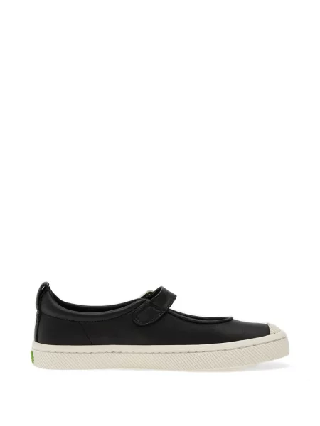 Sneakerși Cariuma cu cataramă cu bretele negru