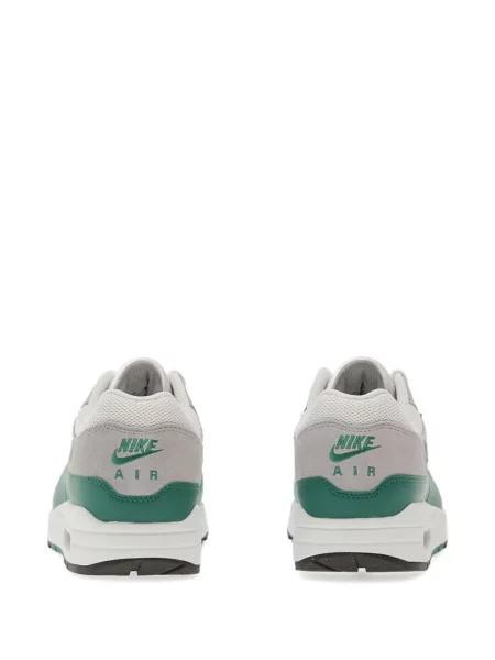 Pantaloni scurți cargo Nike gri