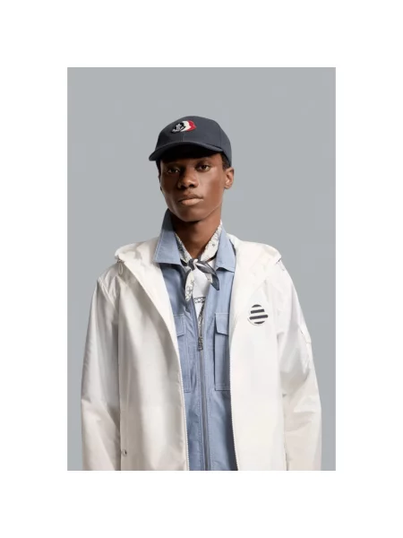Czapka z daszkiem Moncler retro niebieska
