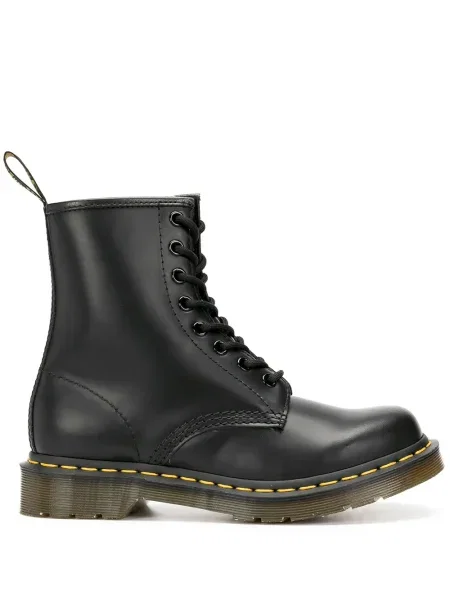 Cizme scurte Dr. Martens cu șireturi din dantelă negru