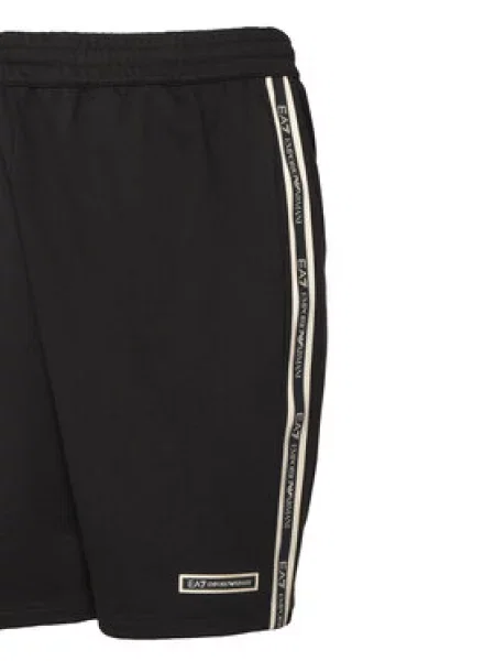 Sportovní kraťasy Emporio Armani černé