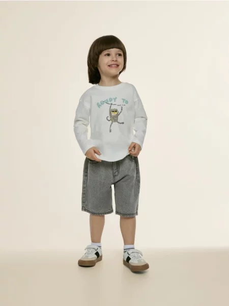 Reserved Pantaloni scurți din denim deschis gri