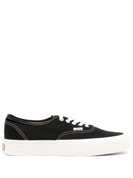 Sneakerși Vans din dantelă negru
