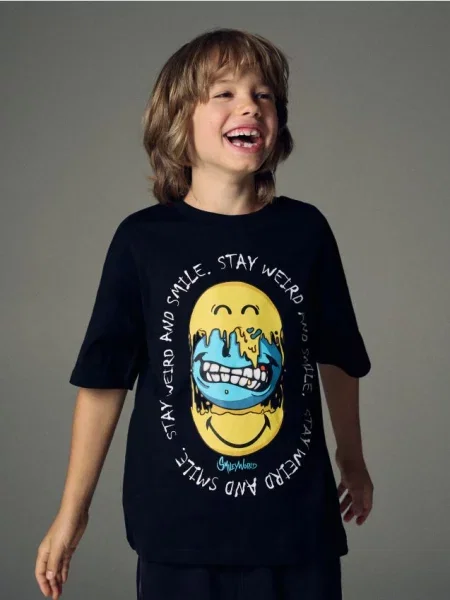 Reserved Tričko SmileyWorld® čierna