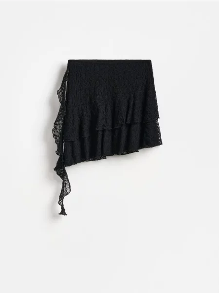 Reserved Fustă asimetrică cu tiv din dantelă negru