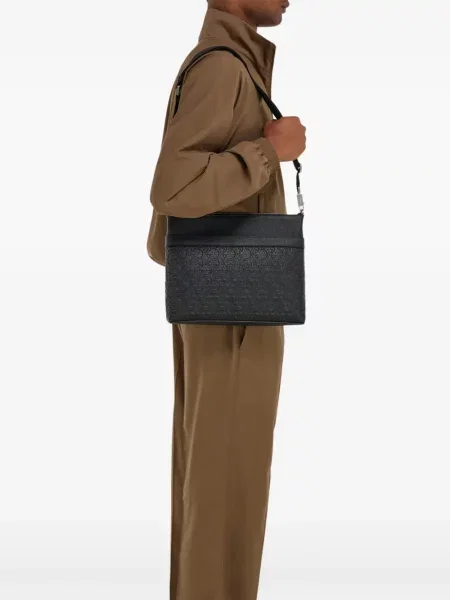 Geantă Ferragamo negru