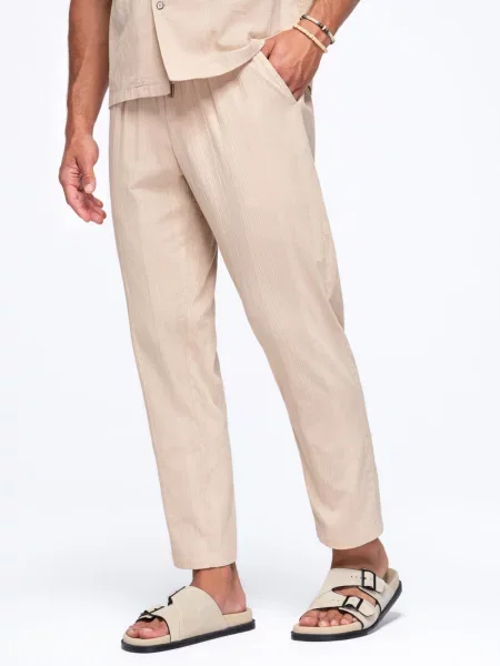 Ombre Pantaloni sport închis maro
