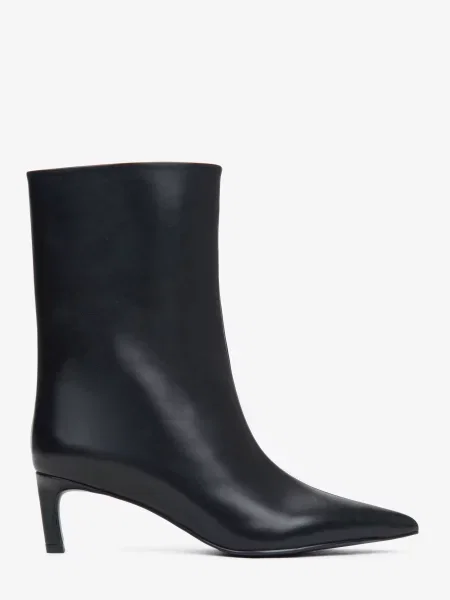 Ботинки Estro черные