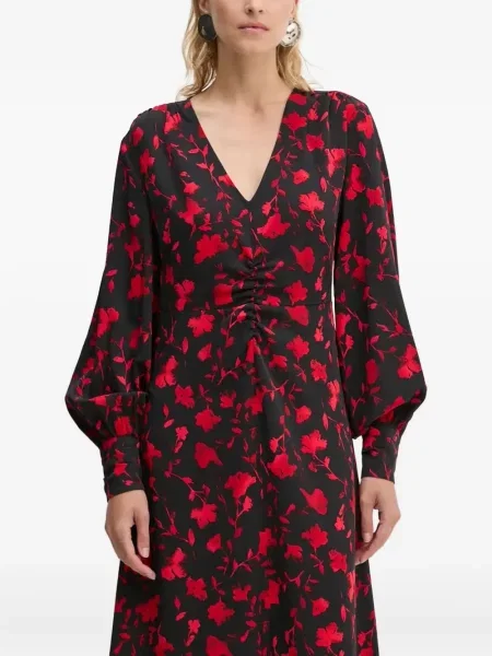 Rochie Gestuz cu model floral de costum negru