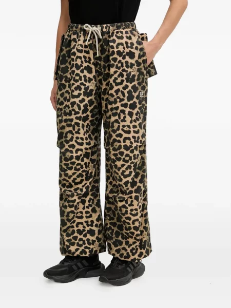 Pantaloni P.e Nation cu imagine cu model leopard
