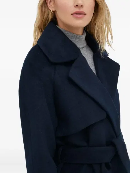 Kaput Day Birger Et Mikkelsen plava