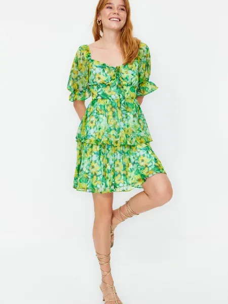 Rochie mini Trendyol din șifon cu model floral cu volane verde