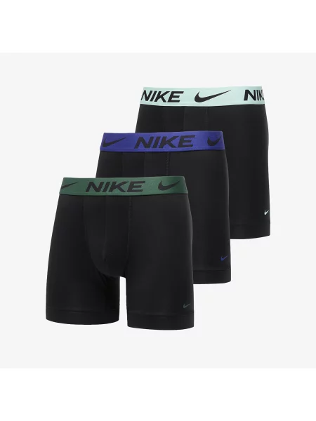 Hlačke Nike črna
