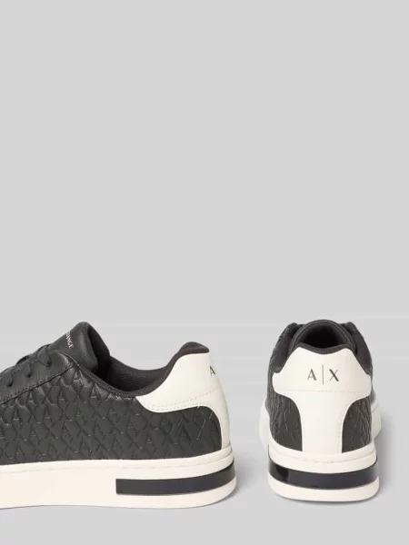 Sneakersy z wiązaniem i wzorem z logo Armani Exchange